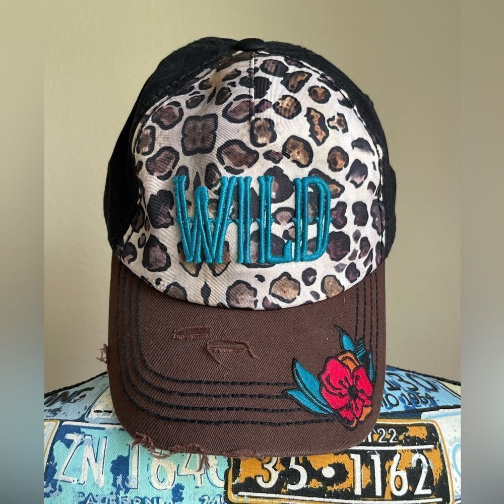 Brand new Catchfly Black/Leopard WILD cap.
